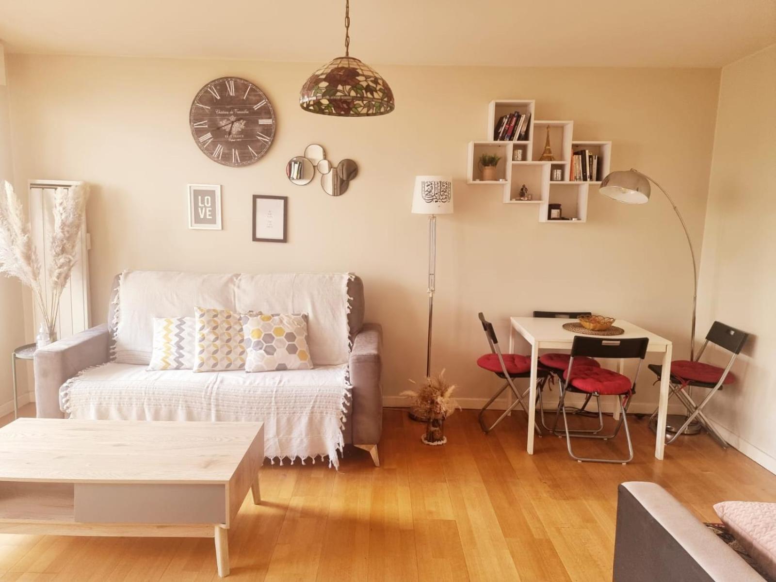 Ferienwohnung Appart Tour Eiffel Pour 4 Personnes Paris Exterior foto